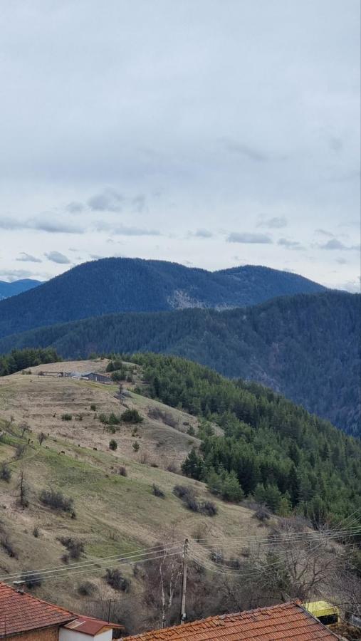 Родопска Къща За Гости С.Чала Chala Exterior photo